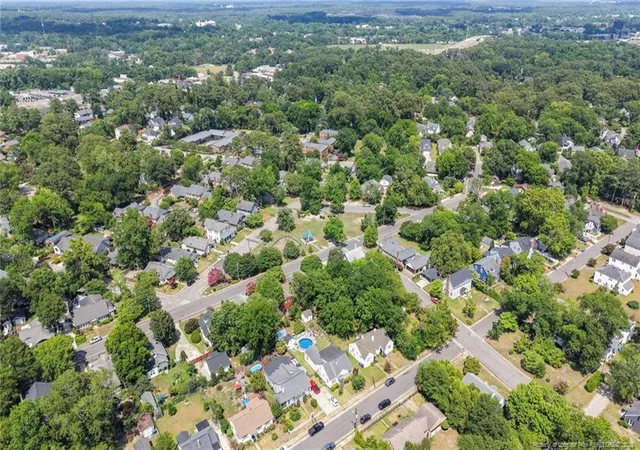 47th image of 1402 Summitt Ave, Fayetteville, NC 28305 | MLS# 764160