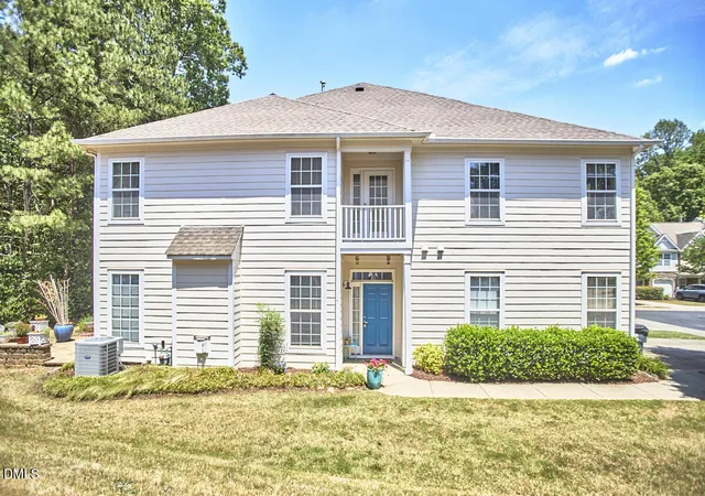 1st image of 1301 Bartlett Cir, Hillsborough, NC 27278 | MLS# 10174135