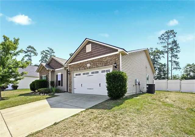 Homes for sale in Raeford, NC | 1094 Saint Johns Loop, Raeford, NC 28376 | MLS# 763977