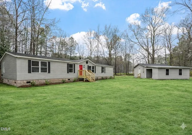 Homes for sale in Kenly, NC | 304 E Pope Ave, Kenly, NC 27542 | MLS# 10173608