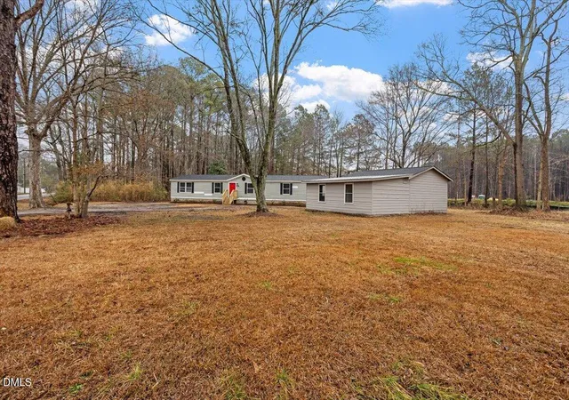 Homes for sale in Kenly, NC | 304 E Pope Ave, Kenly, NC 27542 | MLS# 10173608