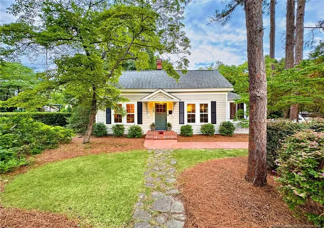 Homes for sale in Southern Pines, NC | 360 S Ashe St, Southern Pines, NC 28387 | MLS# 764169