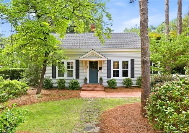 Homes for sale in Southern Pines, NC | 360 S Ashe St, Southern Pines, NC 28387 | MLS# 764169