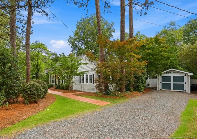 Homes for sale in Southern Pines, NC | 360 S Ashe St, Southern Pines, NC 28387 | MLS# 764169