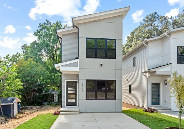 Photo 3 of Single family home for sale at 2205 Tampa Ave, Durham, NC 27705 | MLS# 10173446 | Listing updated on 2026-09-01