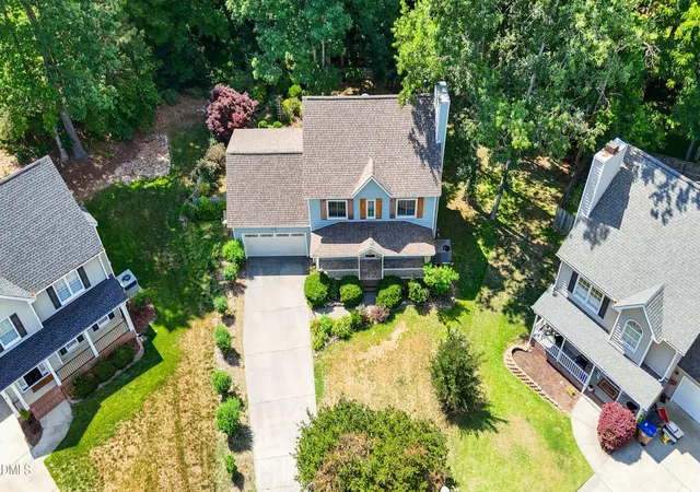 Photo 3 of Sale Pending at 621 Rodney Bay Xing, Wake Forest, NC 27587 | MLS# 10173264 | Listing updated on 2026-07-18