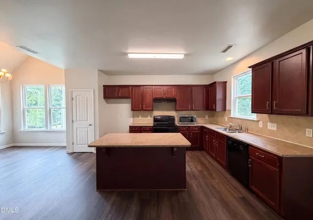2nd image of 612 Turmeric Ln, Durham, NC 27713 | MLS# 10173766