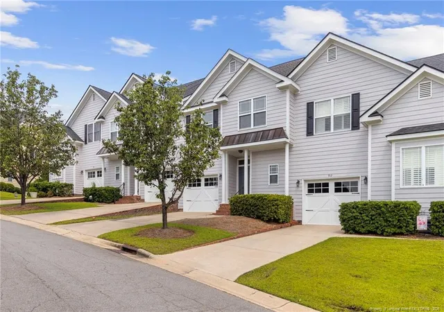 Photo 3 of Townhouse for sale at 914 Westland Ridge Rd, Fayetteville, NC 28311 | MLS# 762969 | Listing updated on 2026-09-12