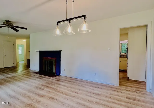 4th image of 737 Lakeview Dr, Henderson, NC 27536 | MLS# 10173321