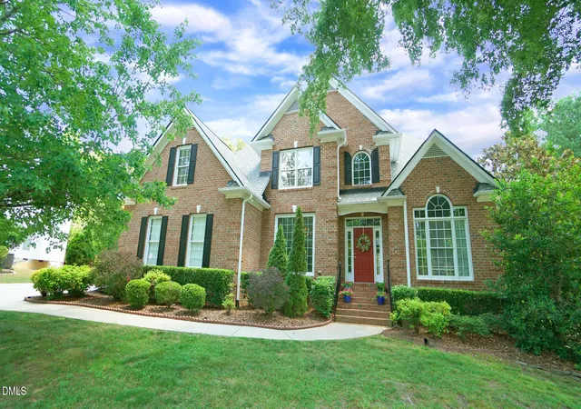 Photo 1 of Sale Pending at 3017 Glenwood Dr, Durham, NC 27705 | MLS# 10181143 | Listing updated on 2026-09-08