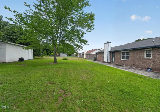 4th image of 1082 Quail Meadow Dr, Fayetteville, NC 28314 | MLS# 10173323