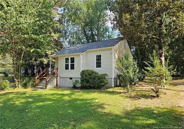 Homes for sale in Sanford, NC | 134 Mcgill St, Sanford, NC 27330 | MLS# 764136