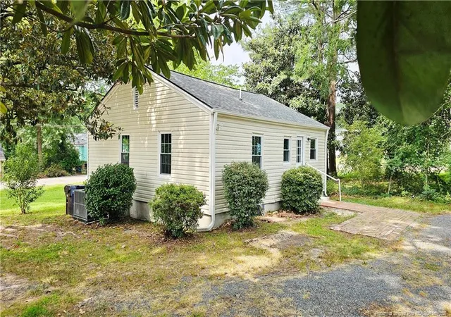 Homes for sale in Sanford, NC | 134 Mcgill St, Sanford, NC 27330 | MLS# 764136