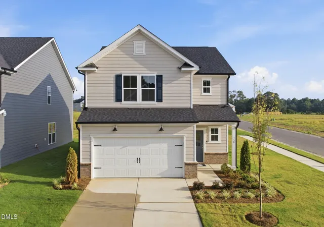 Photo 1 of Single family home for sale at 729 Branthurst Dr, Fuquay Varina, NC 27526 | MLS# 10173367 | Listing updated on 2026-09-21