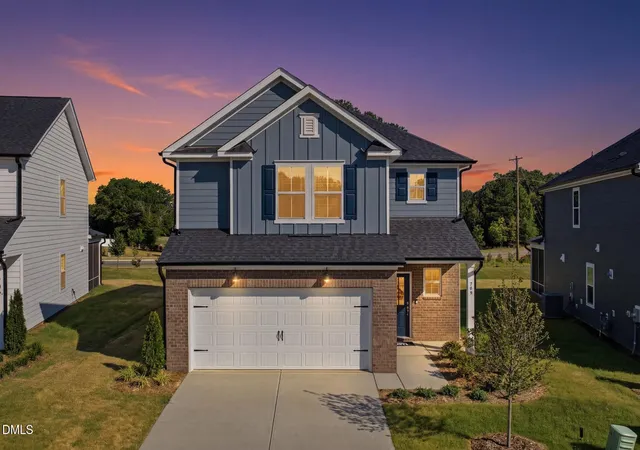 Photo 3 of Single family home for sale at 709 Wicklow Hall Dr, Fuquay Varina, NC 27526 | MLS# 10173392 | Listing updated on 2026-09-21