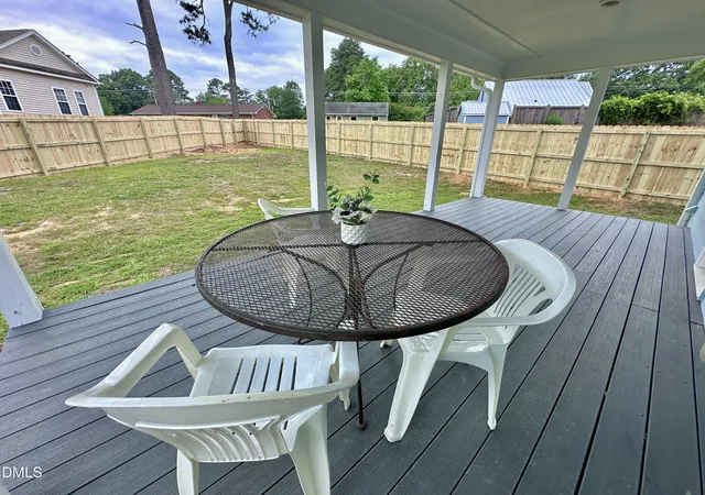 Photo 3 of Single family home for sale at 105 Hunter Pl, Carrboro, NC 27510 | MLS# 10173722 | Listing updated on 2026-08-23