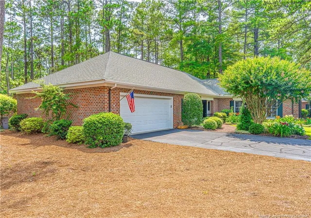 Homes for sale in Southern Pines, NC | 36 Courtney Pl, Southern Pines, NC 28387 | MLS# 764187