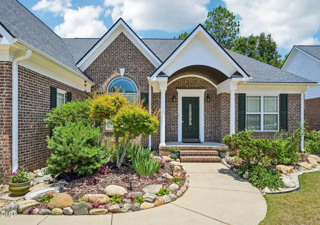 5th image of 860 Dalmore Dr, Fayetteville, NC 28311 | MLS# 10173898