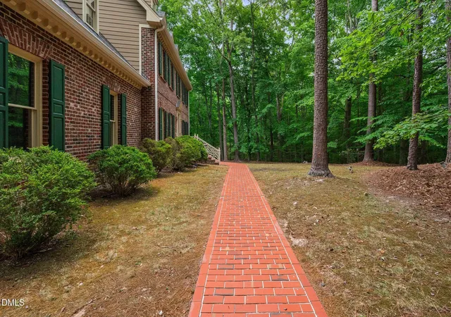 Photo 4 of Sale Pending at 9913 Longford Dr, Raleigh, NC 27615 | MLS# 10174451 | Listing updated on 2026-08-02