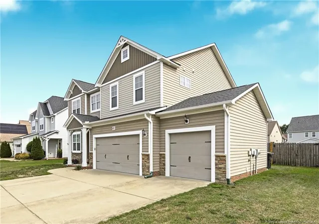 Photo 2 of Single family home for sale at 4231 Cherry Hl Ln, Fayetteville, NC 28312 | MLS# 764166 | Listing updated on 2026-07-23