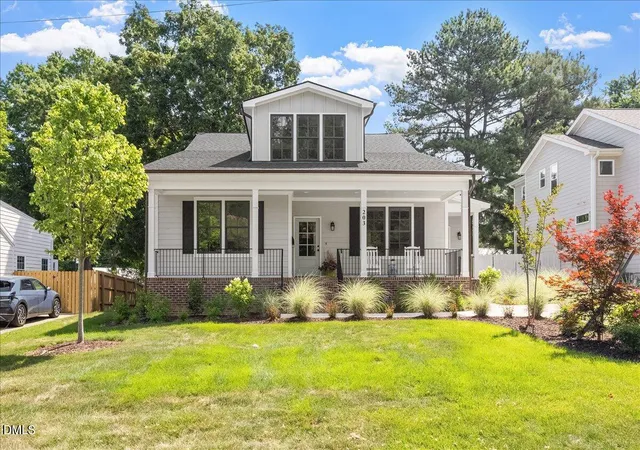 Photo 4 of Single family home for sale at 203 Baggett Ave, Raleigh, NC 27604 | MLS# 10173603 | Listing updated on 2026-08-28