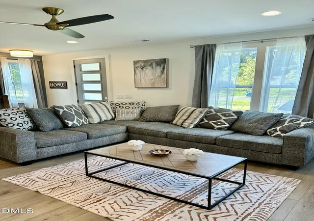 4th image of 138 E End Ave, Durham, NC 27703 | MLS# 10173707