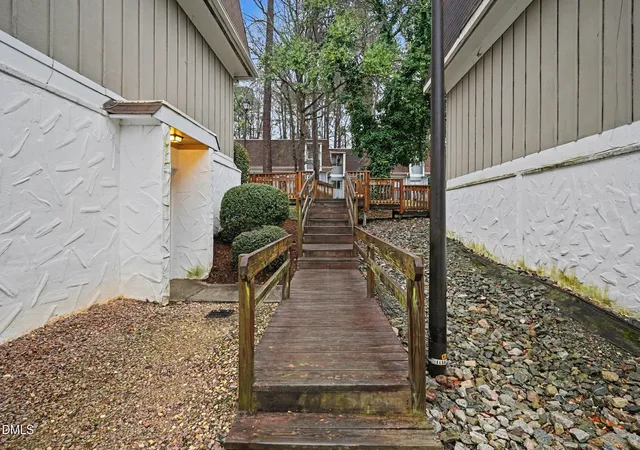 Homes for sale in Raleigh, NC | 7010 Longstreet Dr #C, Raleigh, NC 27615 | MLS# 10173645