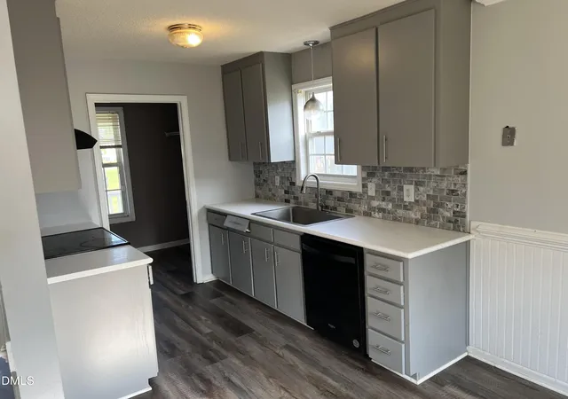 Photo 2 of Single family home for sale at 107 Copper Stone St, Smithfield, NC 27577 | MLS# 10187642 | Listing updated on 2026-08-20