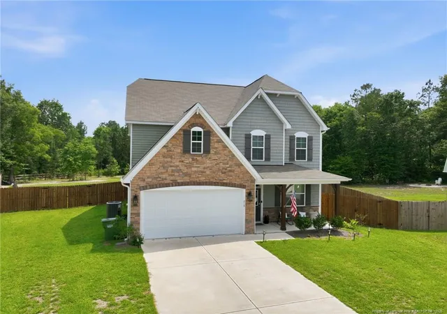 Homes for sale in Raeford, NC | 218 Woodsrun St, Raeford, NC 28376 | MLS# 764170