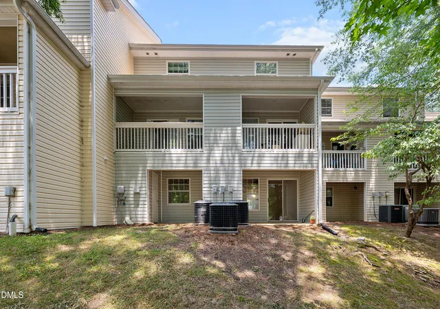 Homes for sale in Chapel Hill, NC | 213 Schultz St, Chapel Hill, NC 27514 | MLS# 10174473