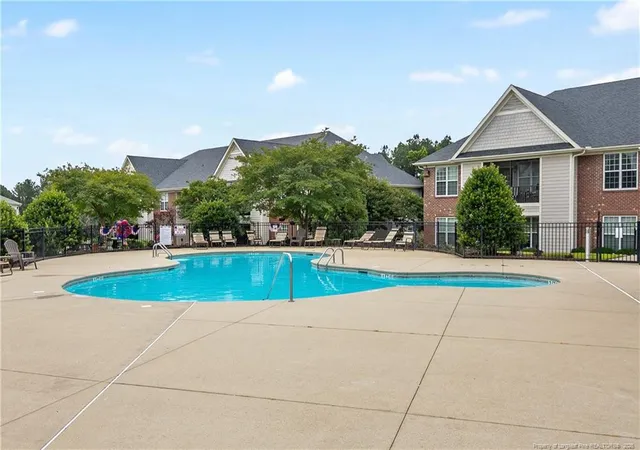 Listing Photo 2 - Condo for sale in building located at 158 Gallery Dr, Spring Lake, NC 28390 - Unit #302