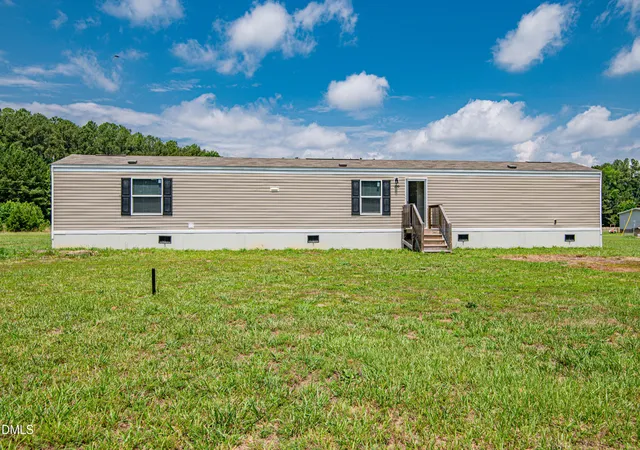 Homes for sale in Rich Square, NC | 250 Meadow Dr, Rich Square, NC 27869 | MLS# 10177304