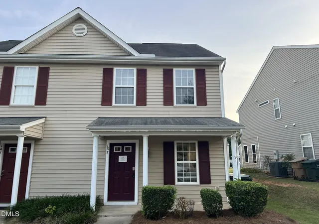 1st image of 137 Buchanan Ln, Clayton, NC 27527 | MLS# 10179970