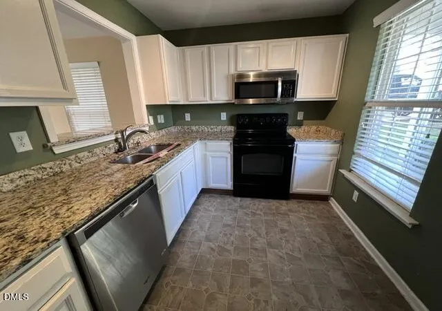 3rd image of 137 Buchanan Ln, Clayton, NC 27527 | MLS# 10179970