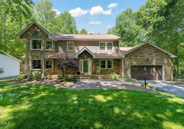 Photo 1 of Single family home for sale at 5016 Elkwood Ct, Raleigh, NC 27613 | MLS# 10173725 | Listing updated on 2026-08-21