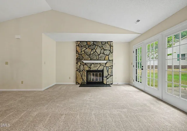 Photo 4 of Townhouse for sale at 6802 Fairpoint Ct, Raleigh, NC 27613 | MLS# 10174906 | Listing updated on 2026-07-18