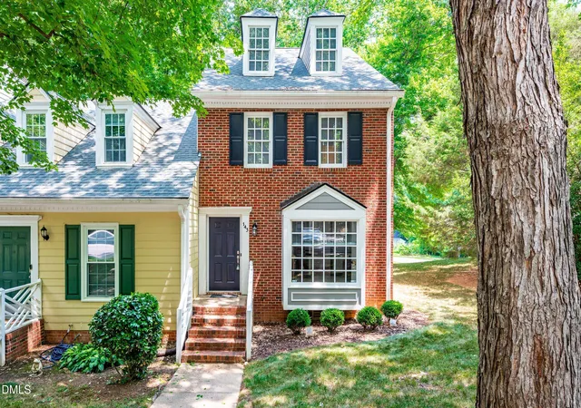 Homes for sale in Cary, NC | 143 Hedgerow Ct, Cary, NC 27513 | MLS# 10173819