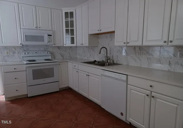 Photo 4 of Single family home for sale at 511 Normandy St, Cary, NC 27511 | MLS# 10173739 | Listing updated on 2026-07-18