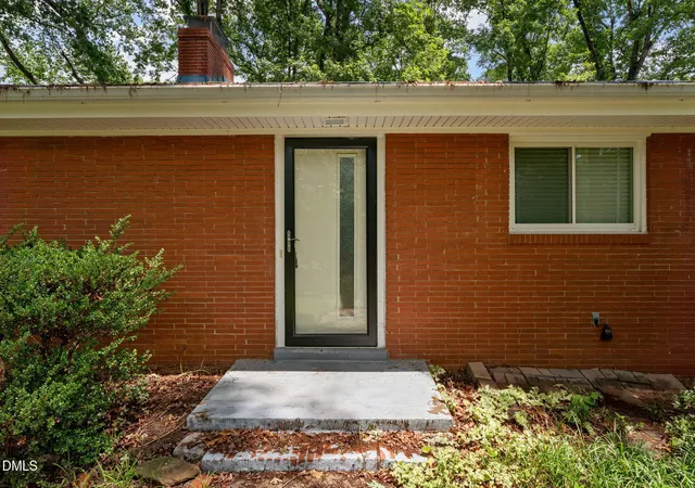 Photo 3 of Single family home for sale at 4419 Laurel Hills Rd, Raleigh, NC 27612 | MLS# 10173773 | Listing updated on 2026-07-23