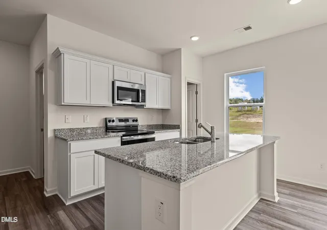 3rd image of 164 S Meyers Ct, Clayton, NC 27520 | MLS# 10173793