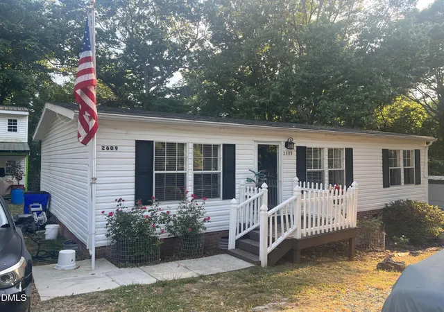 3rd image of 2609 Lannie Dr, Hillsborough, NC 27278 | MLS# 10174066