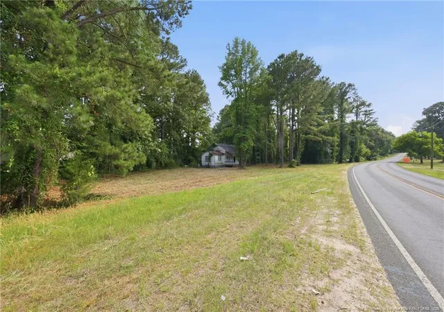 Photo 3 of Single family home for sale at 5158 Doc Bennett Rd, Fayetteville, NC 28306 | MLS# 764277 | Listing updated on 2026-07-18