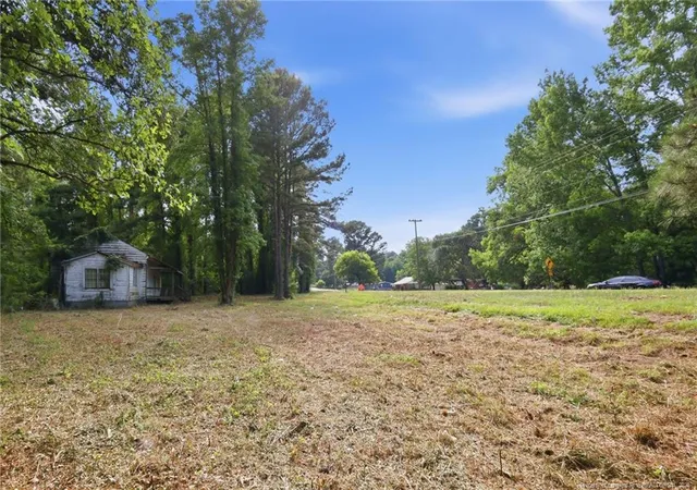 Photo 4 of Single family home for sale at 5158 Doc Bennett Rd, Fayetteville, NC 28306 | MLS# 764277 | Listing updated on 2026-07-18