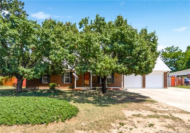 Photo 2 of Single family home for sale at 135 Partridge Rd, Fayetteville, NC 28306 | MLS# 764209 | Listing updated on 2026-10-06