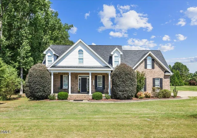 Homes for sale in Holly Springs, NC | 5124 Bartizan Dr, Holly Springs, NC 27540 | MLS# 10173907