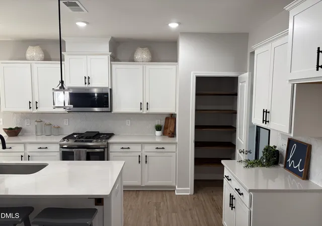Photo 4 of Sale Pending at 624 Marion Hills Way, Knightdale, NC 27545 | MLS# 10174480 | Listing updated on 2026-09-30