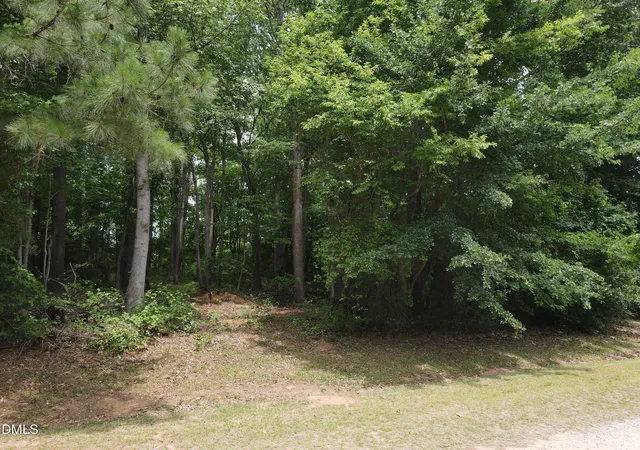3rd image of 1814 J P Rd, Whitakers, NC 27891 | MLS# 10173894