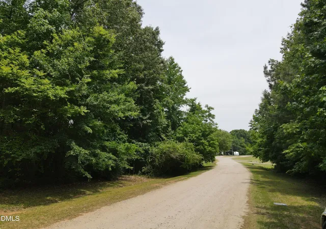 5th image of 1814 J P Rd, Whitakers, NC 27891 | MLS# 10173894