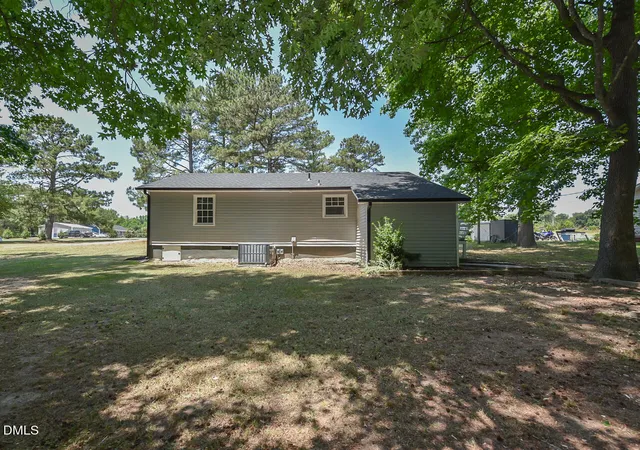 Homes for sale in Zebulon, NC | 939 Cheves Rd, Zebulon, NC 27597 | MLS# 10174006
