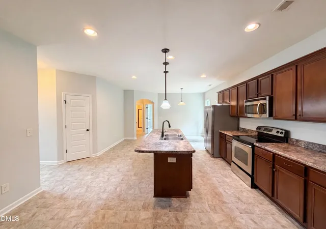 Photo 4 of Sale Pending at 109 Mosby Ln, Spring Lake, NC 28390 | MLS# 10173976 | Listing updated on 2026-09-04